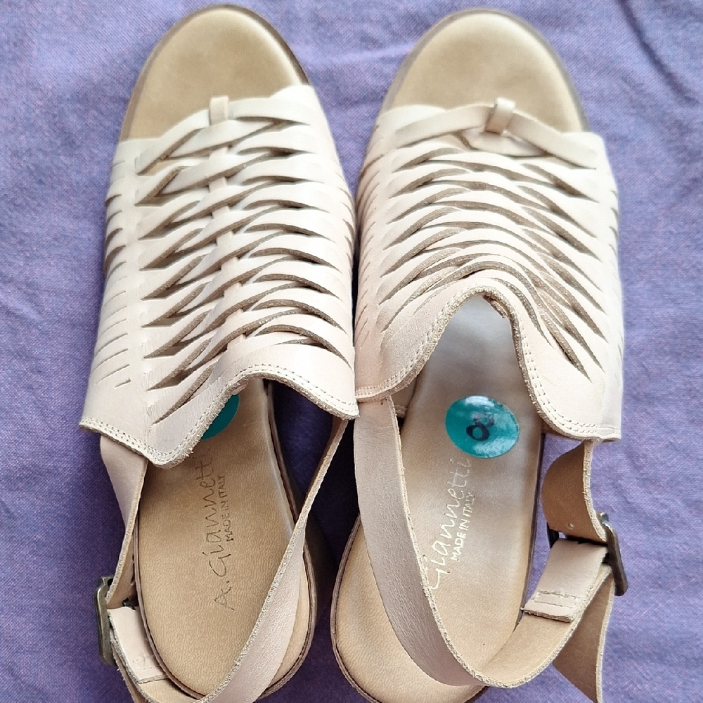 A. Giannetti Women's Beige Woven Sandals